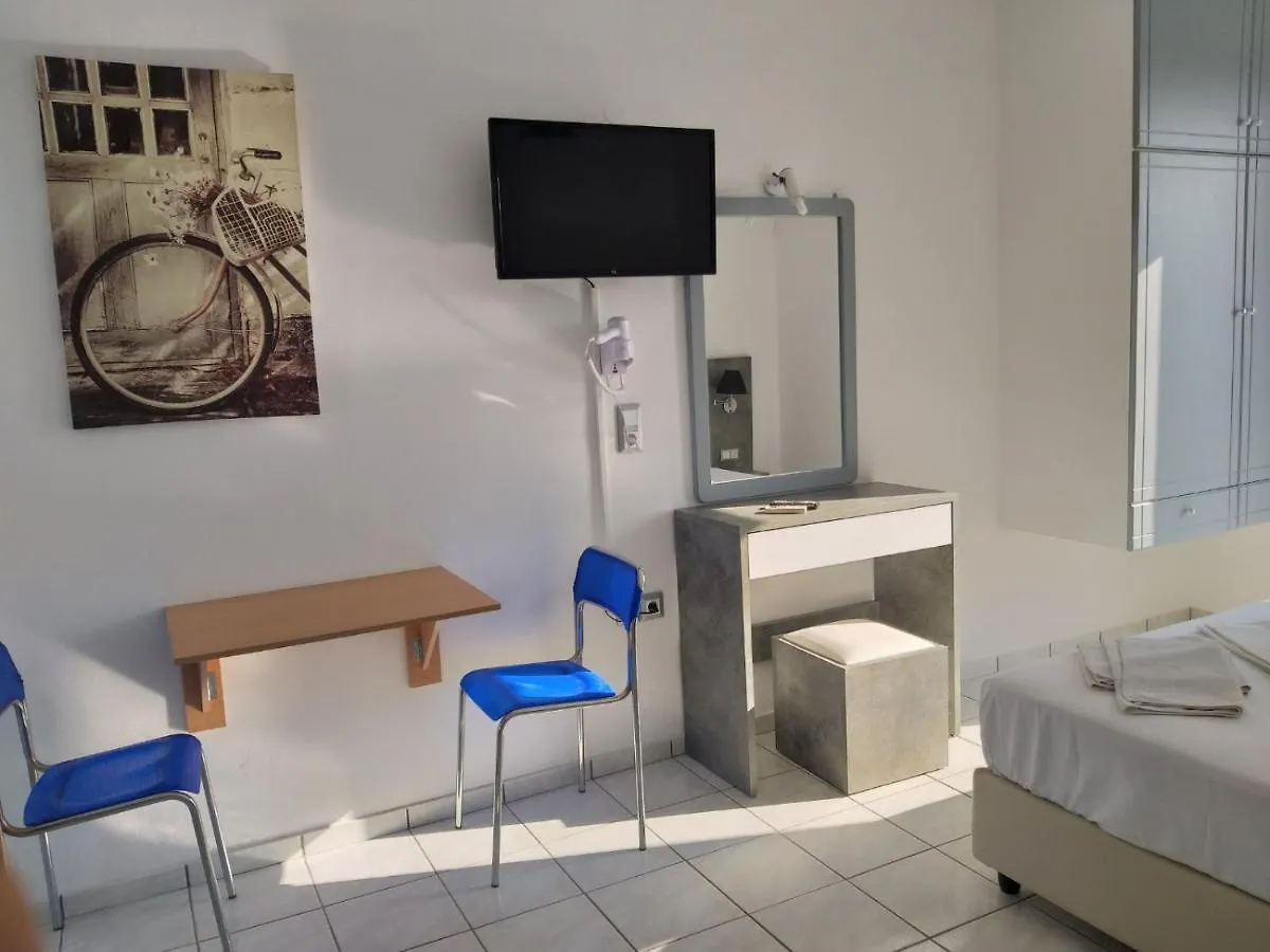 Dm Apartments Platanias  Rethymno (Crete)