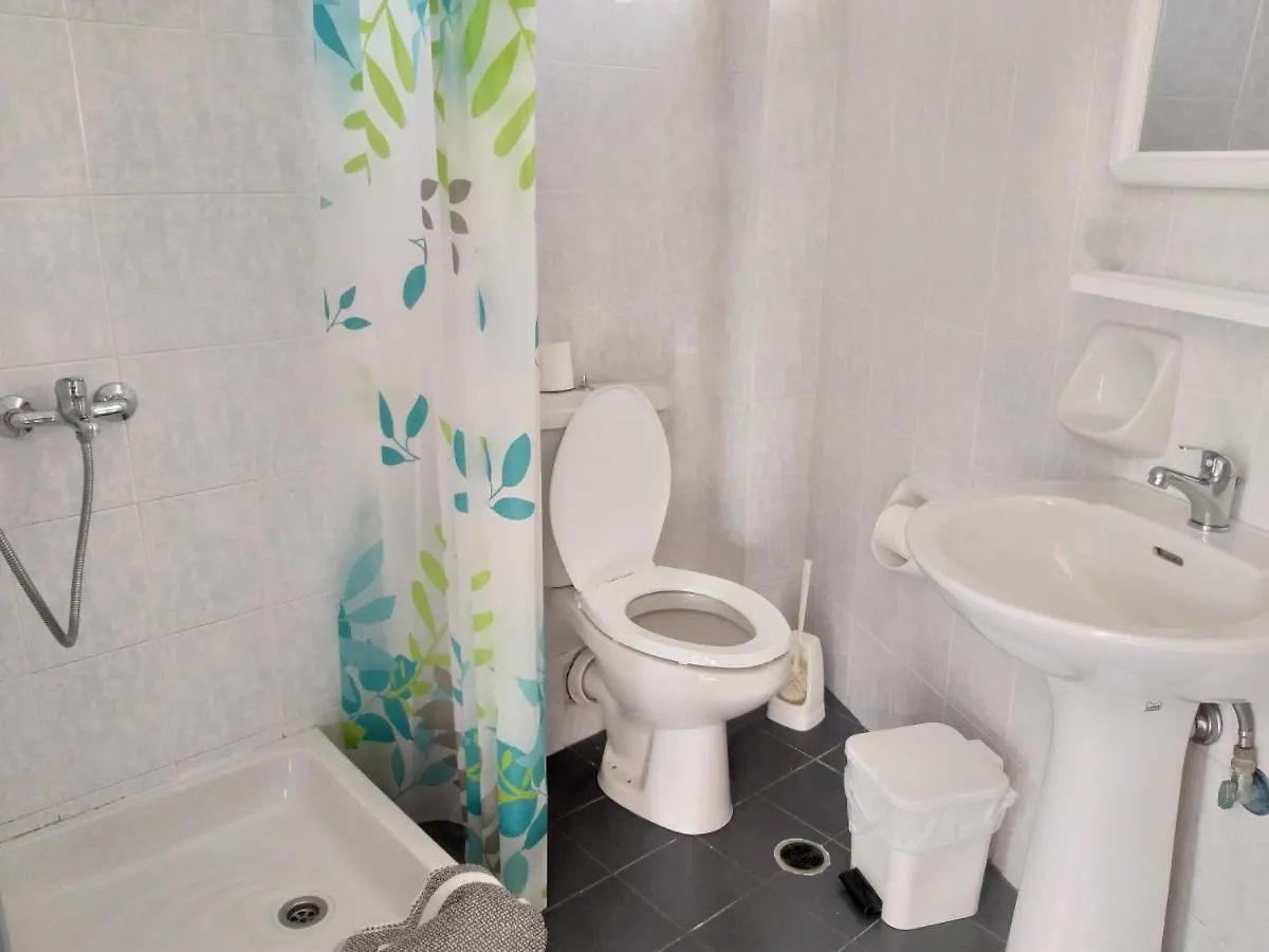 Dm Apartments Platanias